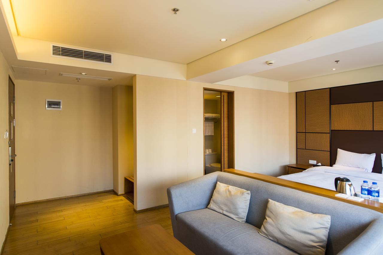 Ji Hotel Shanghai Hongqiao Airport Huqingping Highway Esterno foto